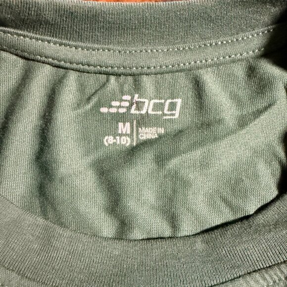 NEW BCG Girls' Long Sleeve Christmas Tree Graphic T-Shirt - Picture 4 of 6